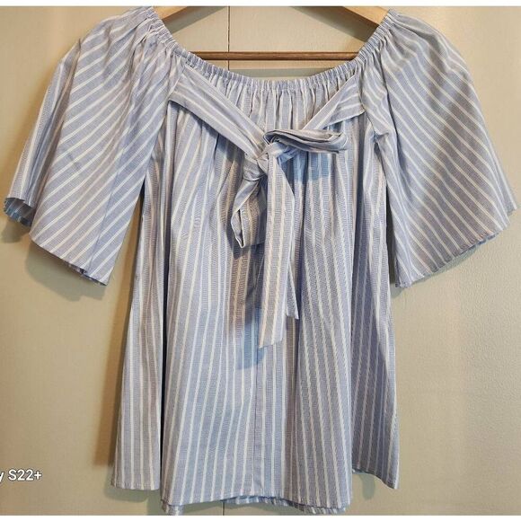 +13 Carole Christian blue n white stripe  blouse with front tie NWT - Picture 3 of 9